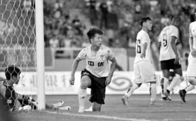 辽足引完外援寻内援 中后卫毛开宇进入球队视野