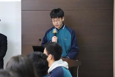 电气工程学院邀请校长蔡国伟参加电自卓越191班“传承功勋精神,绽放青春华章”主题团日活动